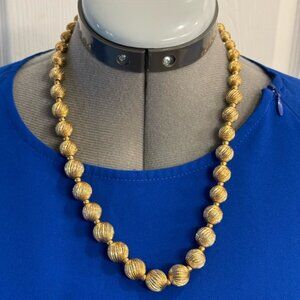 Vintage Monet Gold Tone Textured Beaded Necklace Signed - 11-18”L